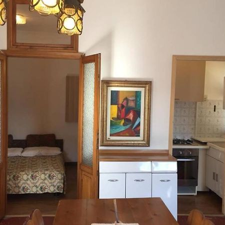 Nel Set Di Piccolo Mondo Antico Villa Viola 발솔다 외부 사진