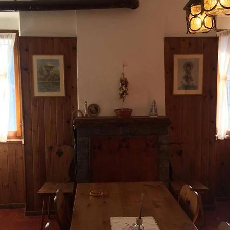 Nel Set Di Piccolo Mondo Antico Villa Viola 발솔다 외부 사진