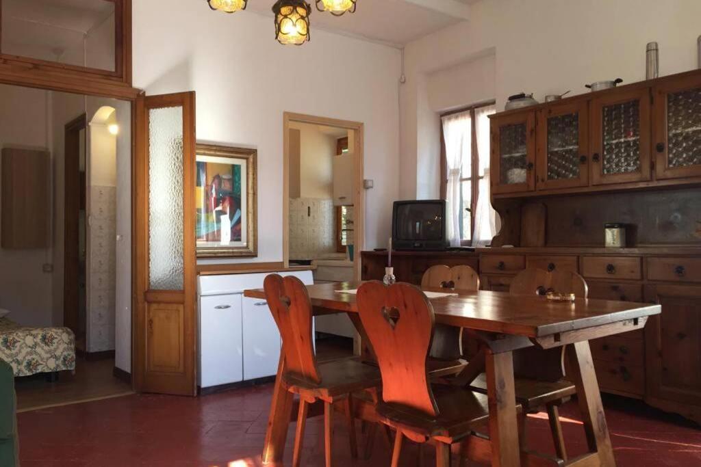Nel Set Di Piccolo Mondo Antico Villa Viola 발솔다 외부 사진