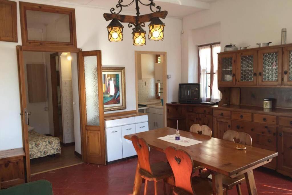 Nel Set Di Piccolo Mondo Antico Villa Viola 발솔다 외부 사진