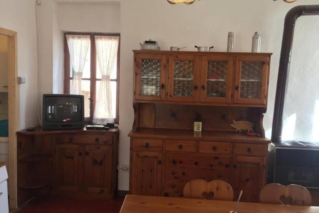 Nel Set Di Piccolo Mondo Antico Villa Viola 발솔다 외부 사진